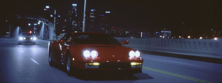 Ferrari Testarossa vs. Police